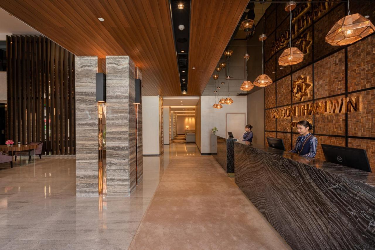 Yangon Thanlwin Hotel Екстериор снимка