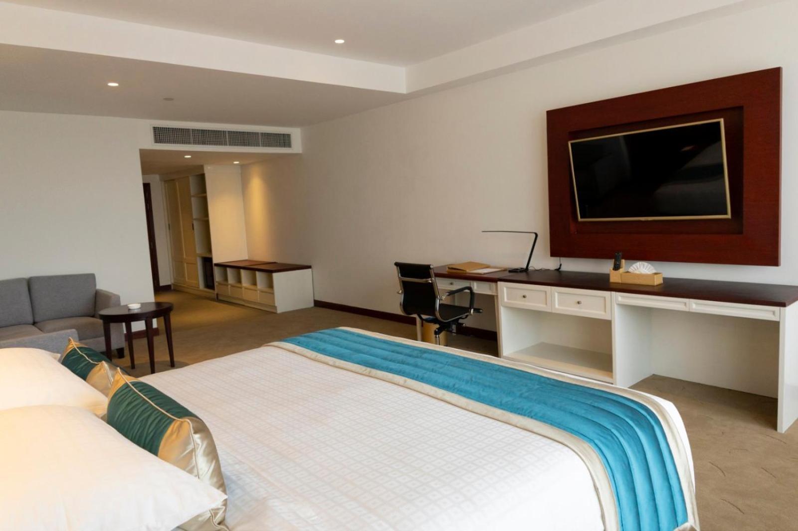 Yangon Thanlwin Hotel Екстериор снимка